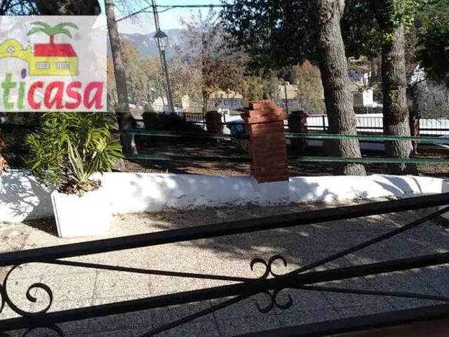 Casa en Venta en Baños de La Encina