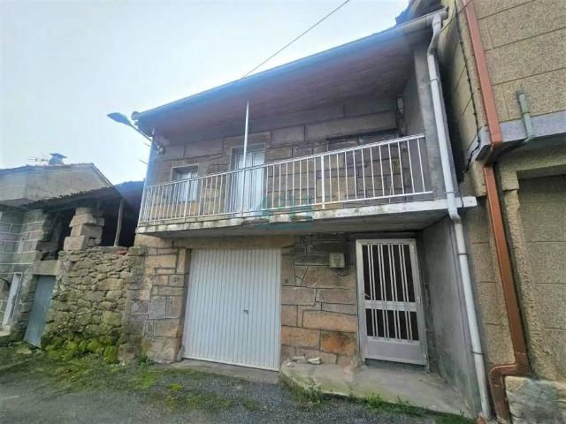 Casa en Venta en Baños de Molgas