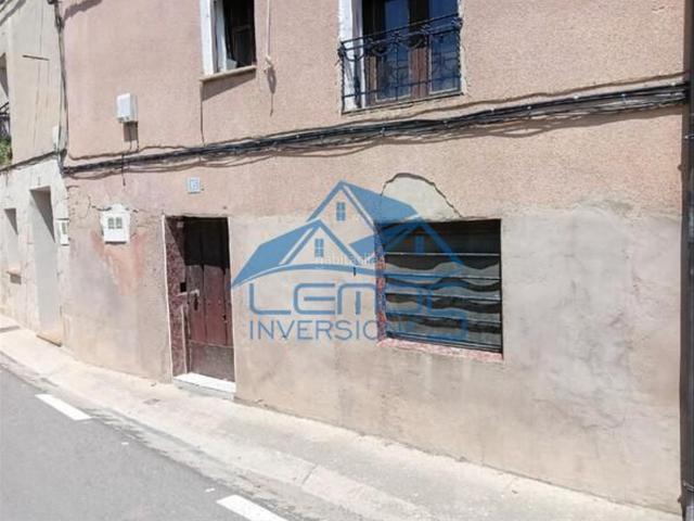 Casa en venta en Baños de Rioja. Vivienda unifamiliar adosada para reformar Baños de Rioja, La Rioja. Casas Baños de.