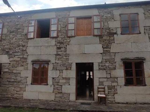 Casa en Venta en Begonte