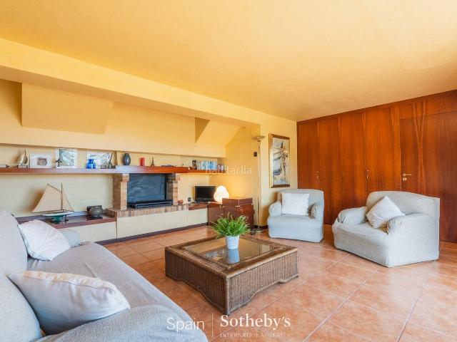 Casa en venta en Begur, Fornells Aiguablava Costa Brava. Casa con personalidad en zona tranquila y vistas únicas a Aiguablava, Begur. Casas.