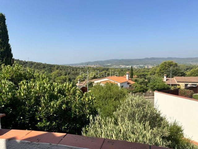 Casa en venta en Begur, Residencial Begur Esclanyà Costa Brava. BONITA CASA INDIVIDUAL CON JARDIN Y PISCINA. Casas.