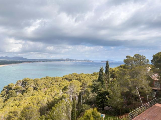 Casa en venta en Begur, Sa Riera Sa Fontansa Costa Brava. Obra nueva. Casas.