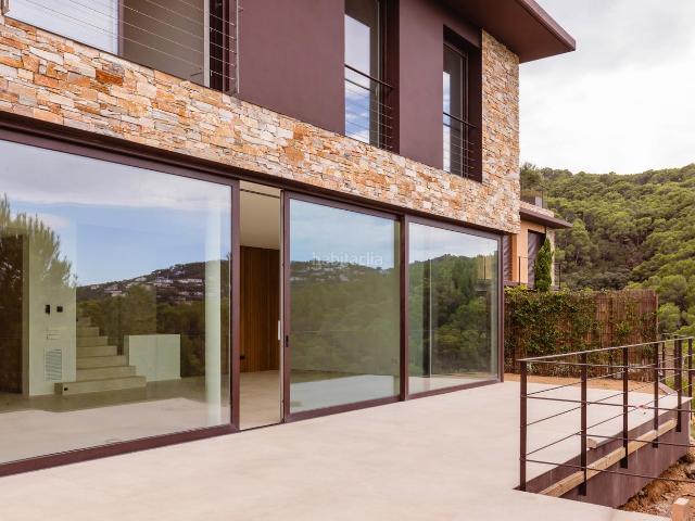 Casa en venta en Begur, Sa Riera Sa Fontansa Costa Brava. Preciosa villa con impresionantes vistas al mar y a Sa Riera. Casas.