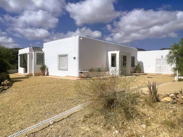 Casa en Venta en Bédar