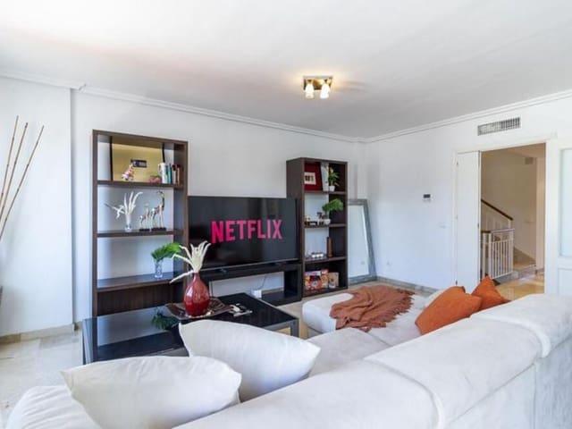 Casa en venta en Bel Air, Málaga Costa del Sol