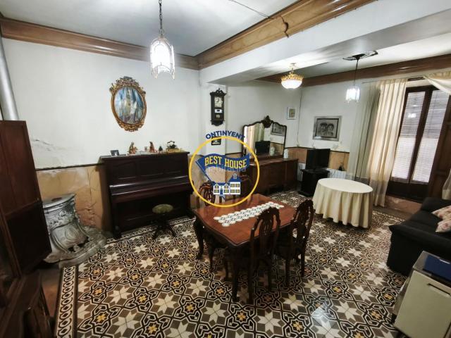 Casa en venta en Bèlgida. OPORTUNIDAD! PRECIOSA CASA CON PATIO Y MUCHÍSIMO ESTILO EN BÉLGIDA. Casas.
