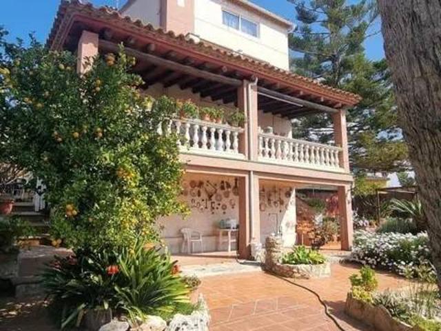 Casa en Venta en Bellvei