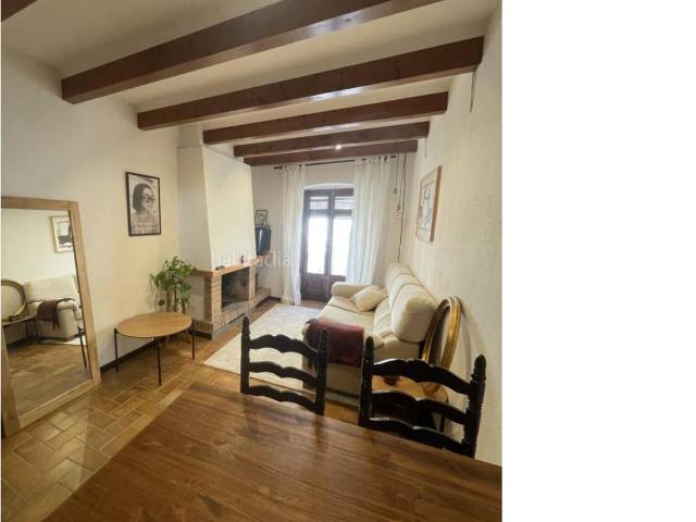 Casa en venta en Bellcaire d´Empordà. Encantadora casa de pueblo en el centro de Bellcaire dEmpordà. Casas Bellcaire.