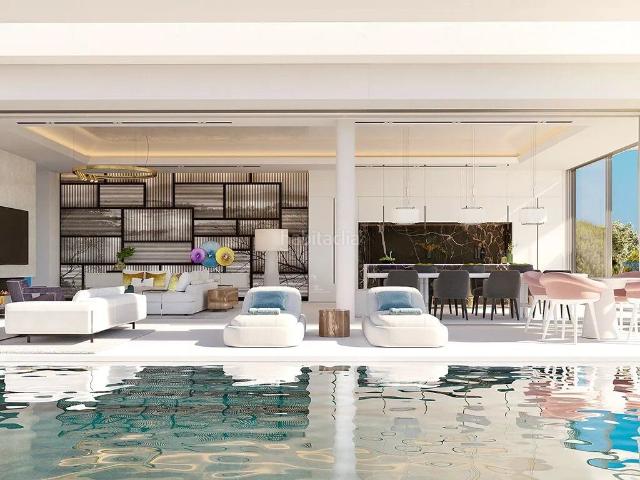 Casa en venta en Benahavís, El Madroñal. Casas.