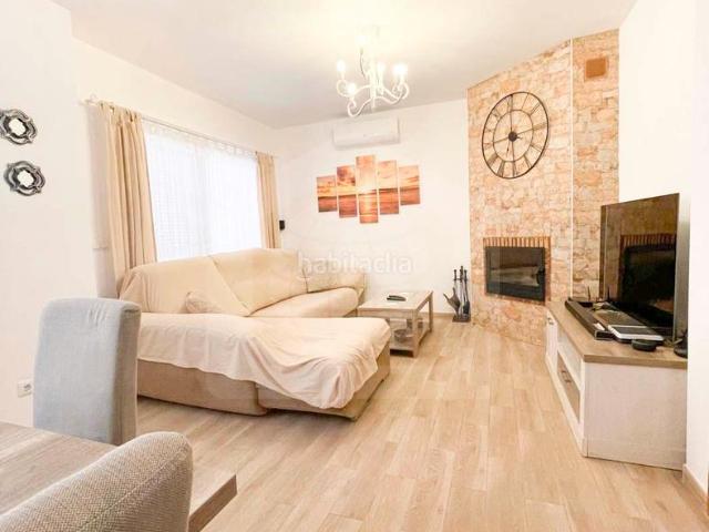 Casa en venta en Benajarafe. Casas.