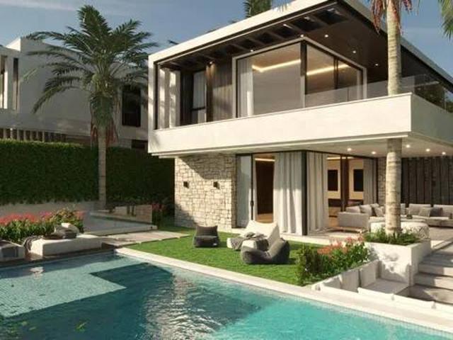 Casa en Venta en Benalmádena