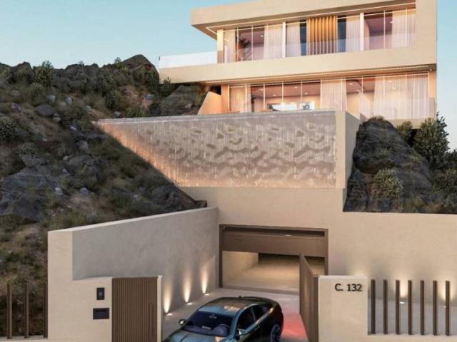Casa en Venta en Benalmádena