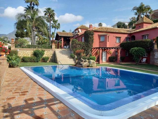 Casa en Venta en Benalmádena