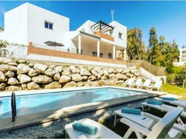 Casa en Venta en Benalmádena