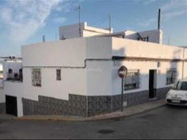 Casa en venta en Benalup. INMUEBLE DE BANCO. Casas.