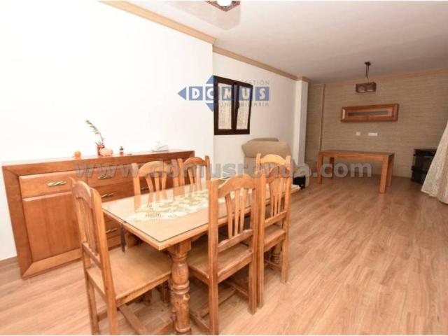 Casa en Venta en Benaoján
