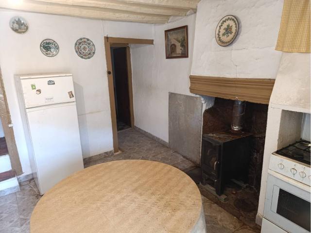 BENASAL, CASA Y FINCAS RUSTICAS EN VENTA