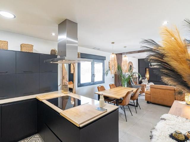 Casa en venta en Benijófar. Casas.