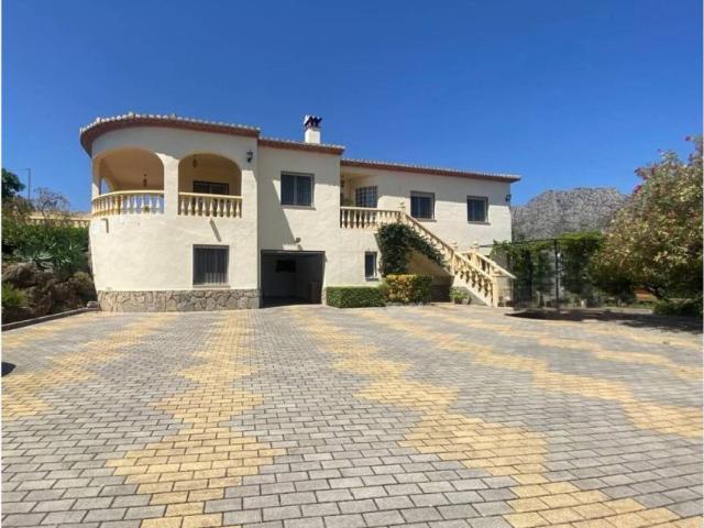 Casa en Venta en Beniarbeig