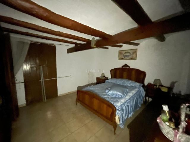 Casa en venta en Benicarló, Pueblo. Vivienda con gran potencial de reforma en el centro de Benicarló Ideal para inversión o proyecto personal. Casas.
