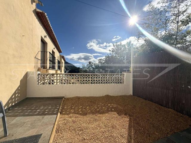 Casa en venta en Benichembla. Casas.