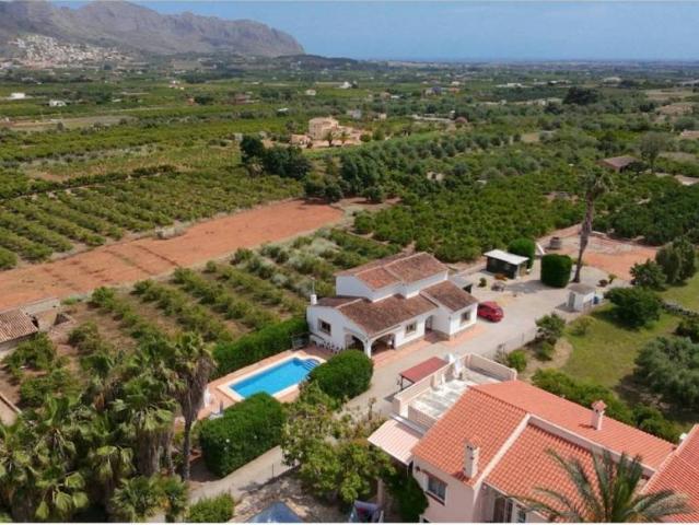 Casa en Venta en Benidoleig
