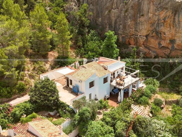 Casa en venta en Benidoleig. Casas.