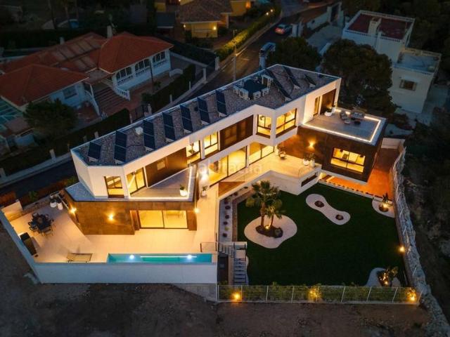 Casa en venta en Benidorm, Casco Antiguo Puerto. Casas.