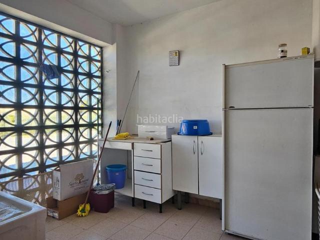 Casa en venta en Benidorm, Juzgados Plaza de Toros. Chalet para reformar con 2.354 metros de parcela en Benidorm. Casas.
