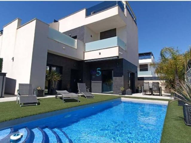 Casa en Venta en Benijófar