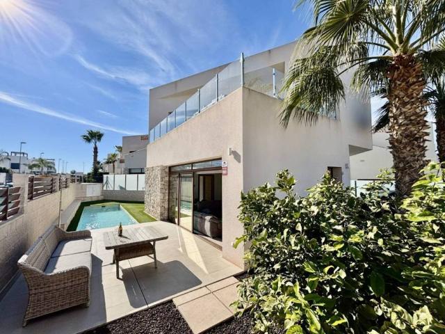 Casa en Venta en Benijófar