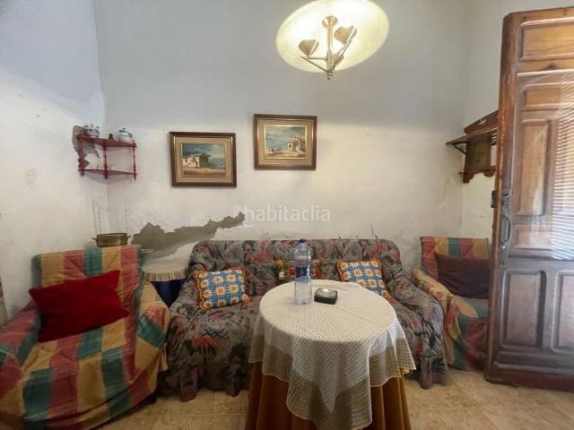 Casa en venta en Benijófar. Vivienda de planta baja con gran potencial en Benijófar. Casas.