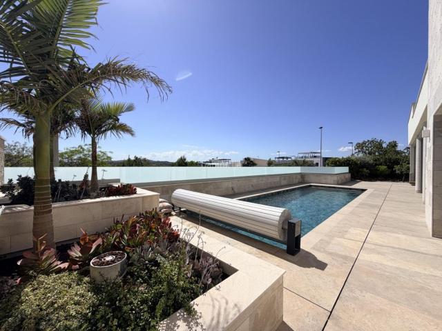 Casa en venta en Benijófar. Casas.
