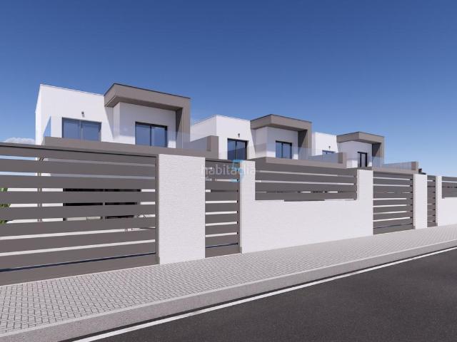 Casa en venta en Benijófar. Casas.