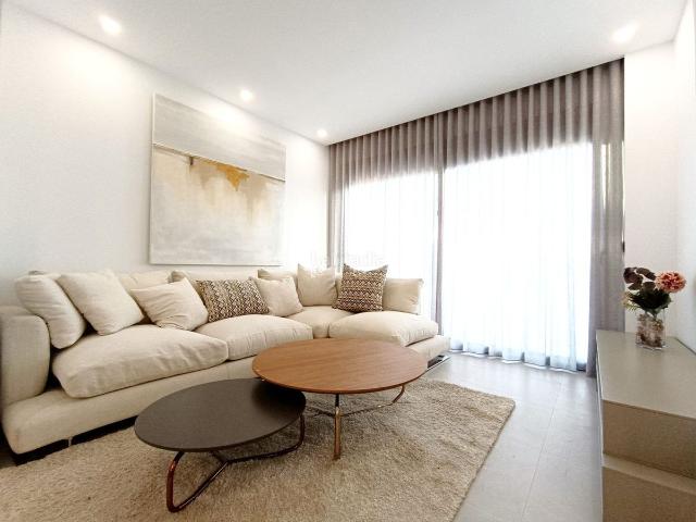 Casa en venta en Benijófar. Casas.