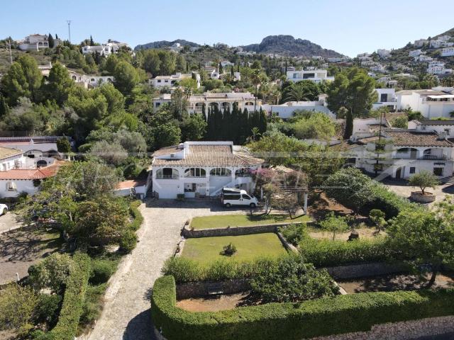 Casa en venta en Benimeli. Casas.