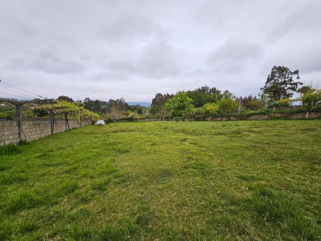 Casa en venta en Bergondo. FIN DE SEMANA EN BERGONDO CON FINCA DE 1700 M2. Casas.