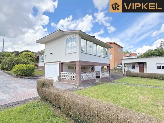 Casa en venta en Bergondo La Coruña