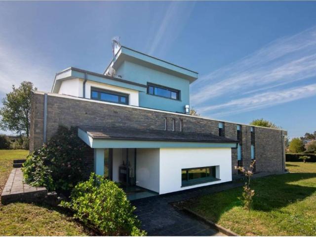 Casa en Venta en Bergondo