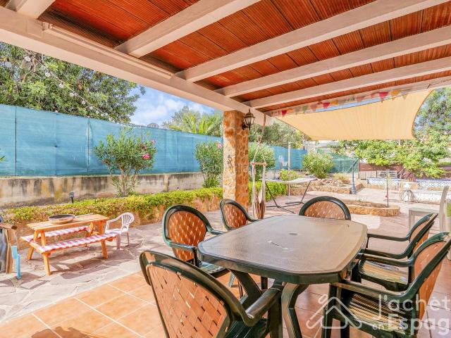 Casa en venta en Bétera, Los Pinares La Masia. Casas.