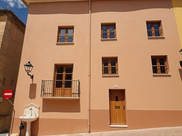 Casa en venta en Biar, Alicante