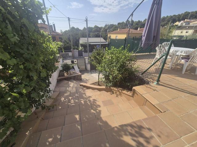 Casa en venta en Bigues i Riells del Fai. casa acogedora con piscina en La Pineda. Casas Bigues i Riells del.