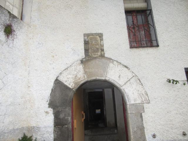 Casa en venta en Biescas. BIESCAS. CASA INDEPENDIENTE. ECONÓMICA. PAJAR URBANO. JARDÍN. EXCELENTES VISTAS. Casas.