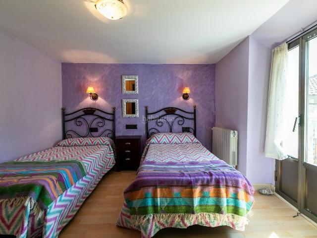 Casa en venta en Biescas. ENCANTO PIRINEO CASA DE PUEBLO EN EL CORAZÓN DE BIESCAS. Casas.