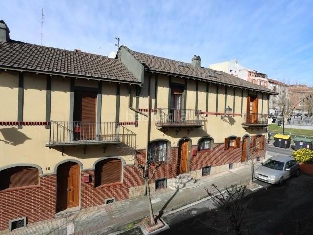 Casa en venta en Bilbao, Santutxu Basarrate. Casas.