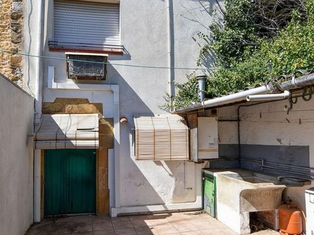 Casa en venta en Bisbal d´Empordà, La, de 160 m² 2 habitaciones por 175.000
