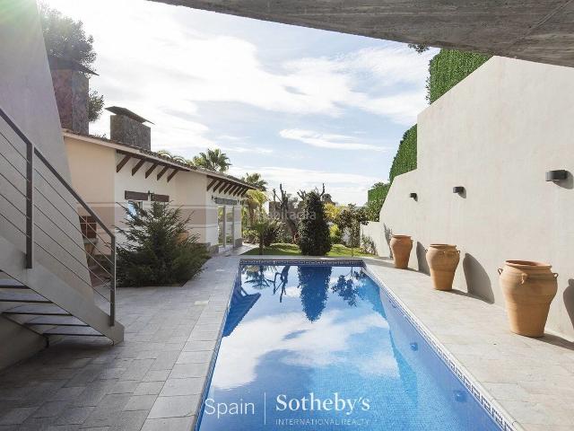 Casa en venta en Blanes, Santa Cristina Sant Francesc Costa Brava. Exclusiva villa a solo 350 m de la hermosa Cala Sant Francesc. Casas.