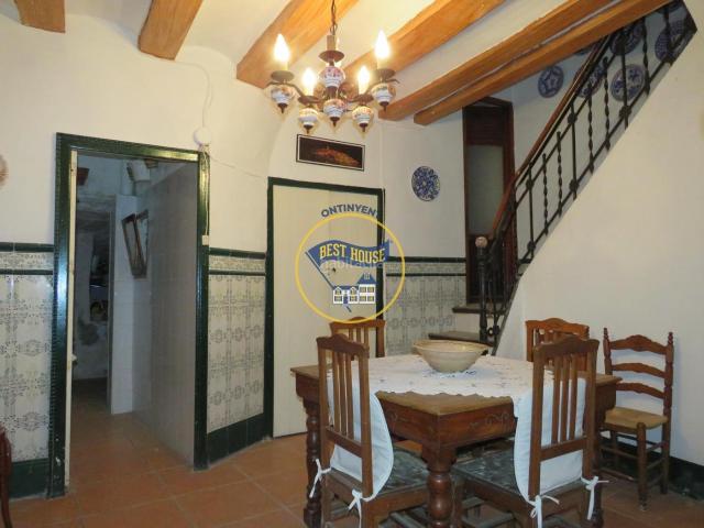 Casa en venta en Bocairent. AMPLIA CASA CON TERRAZA EN EL CENTRO DE BOCAIRENT. Casas.
