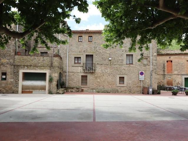 Casa en venta en Boadella i les Escaules. Vive el encanto auténtico de Les Escaules. Casas Boadella i les.